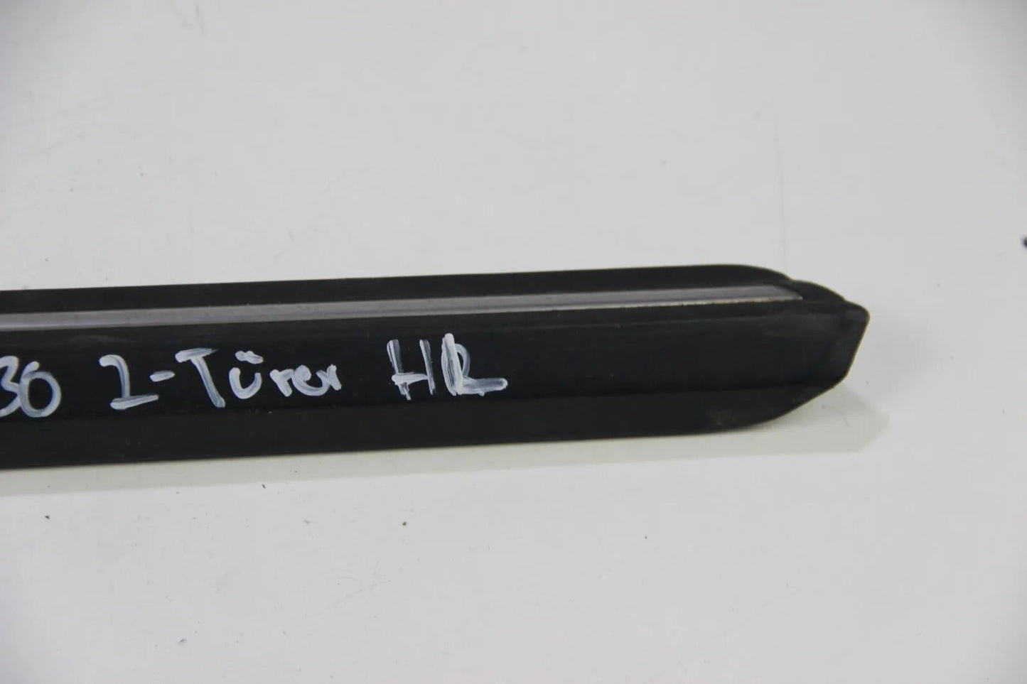 Original BMW E30 Stossleiste Seitenwand 2-Türer VFL hinten links 3er 316i-325i