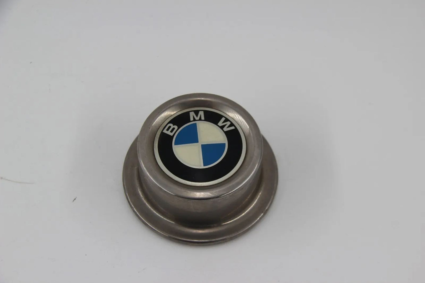 BMW E30 316i-325i ix Nabendeckel Felgen Abdeckung Nabenabdeckung 36131127230 Neu