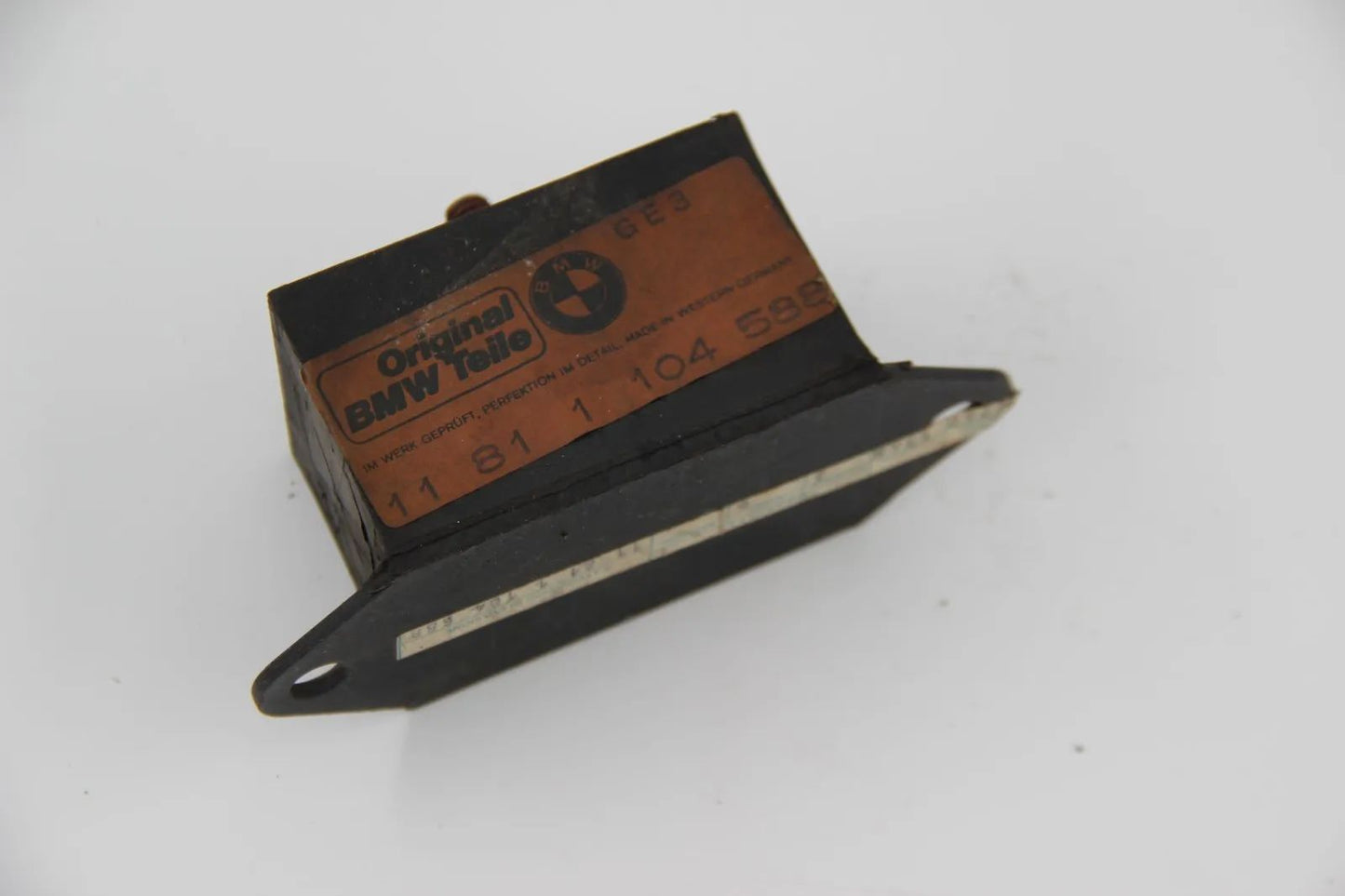 Original BMW E10 M10 Neueklasse M10 4-Zyl Gummilager rechts NOS 11811104588