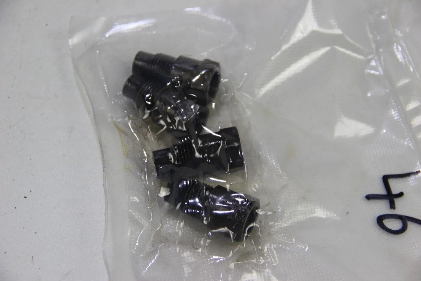 Original BMW E10 2002tii 4x Einspritzdüsen Geprüft Düsen Injector Jets