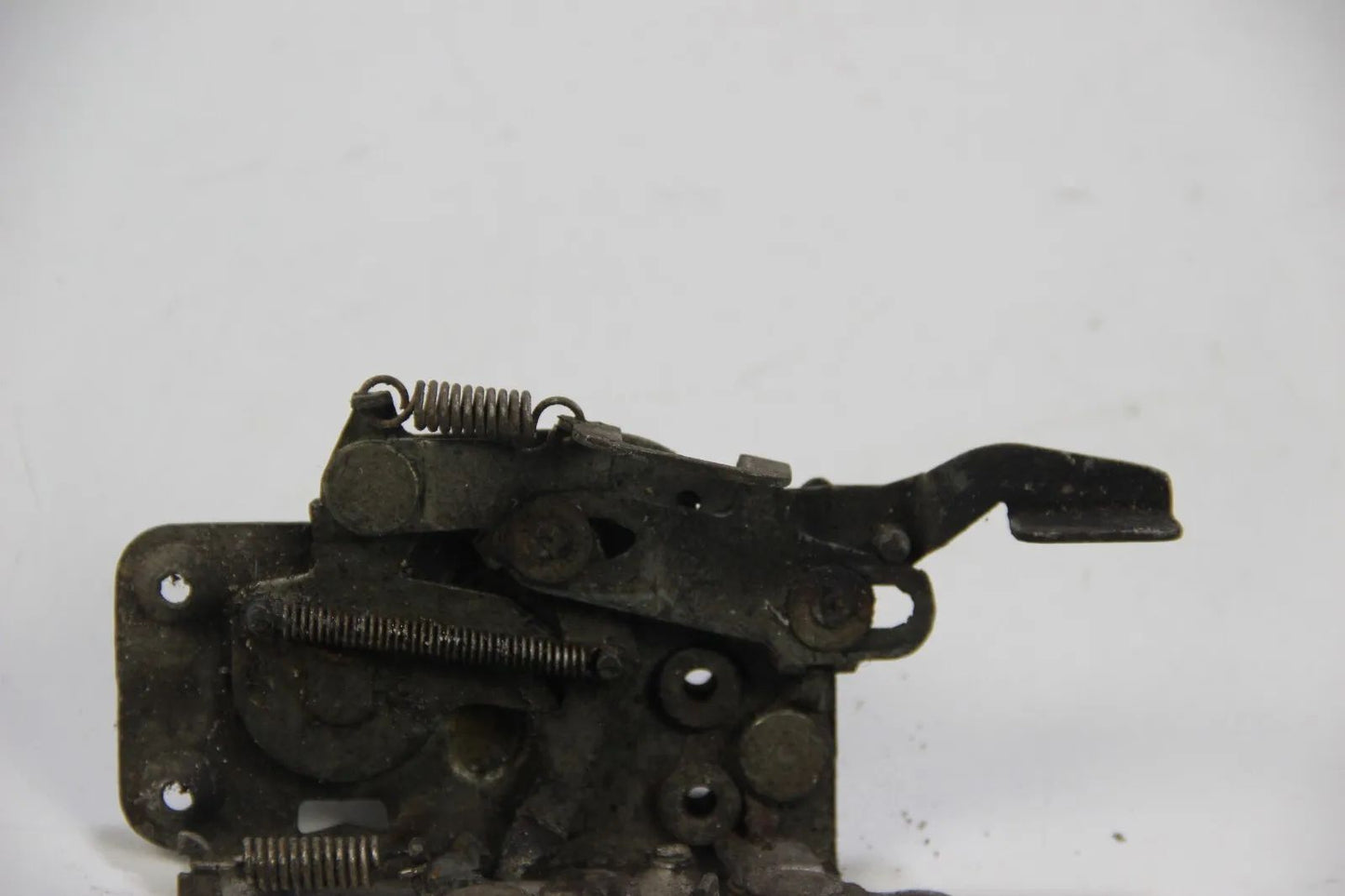 Original BMW E3 E9 E12 E21 Türfangschloss Rechts Türschloss Drehfallschloss