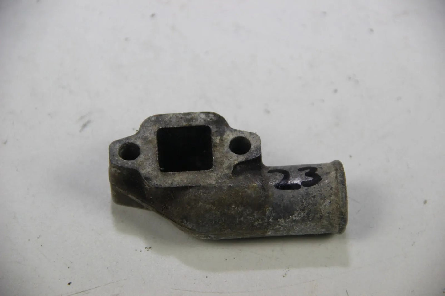Original BMW E9 3.0 CSI CSL E3 3.0Si Kühlwasser Flansch Zylinderkopf 3.0L