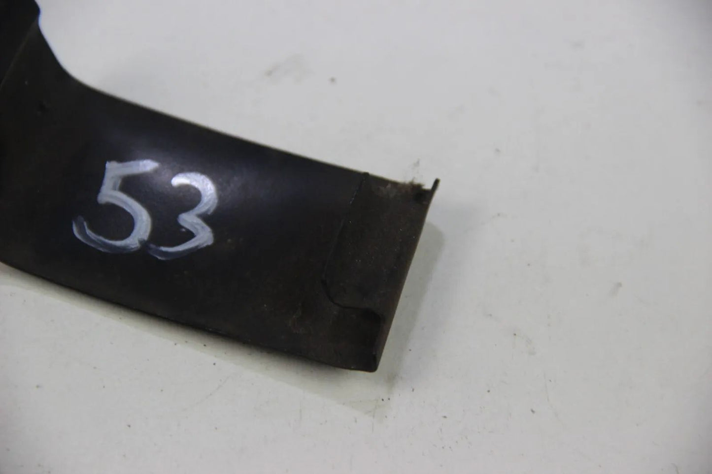 Original BMW E30 316i-325i VFL Blende Stoßstange hinten Shadow Line Links