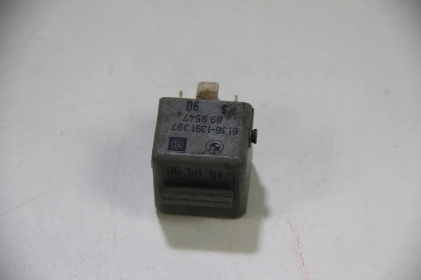 Original BMW E36 E34 E32 E31 Diodenrelais Diode Relay Relais 61361391397