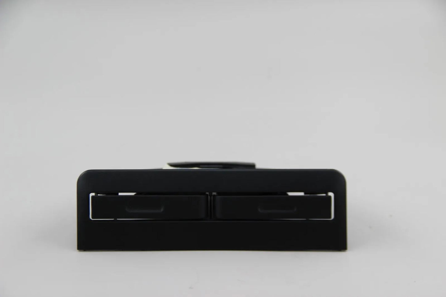 Original BMW E39 Limo/Touring  Getränkehalter hinten schwarz NOS  51168184520