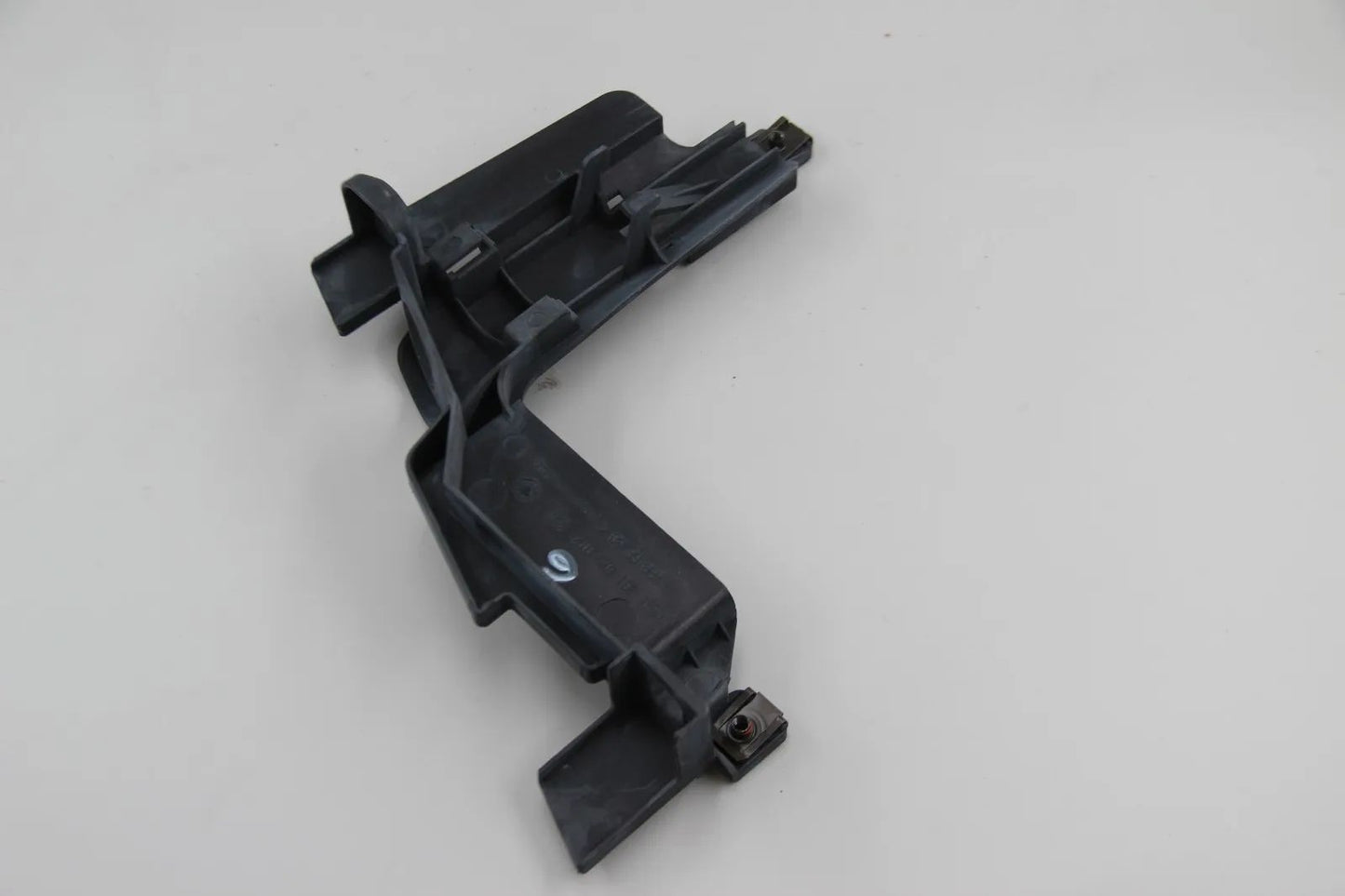 Original BMW E46 Scheinwerferhalterung Frontscheinwerfer links 130107301745