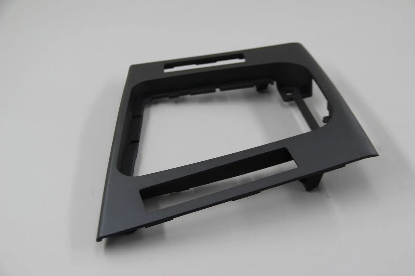 Original BMW E46 alle Modelle Boden Ablegefach Fach Boden 51167052068