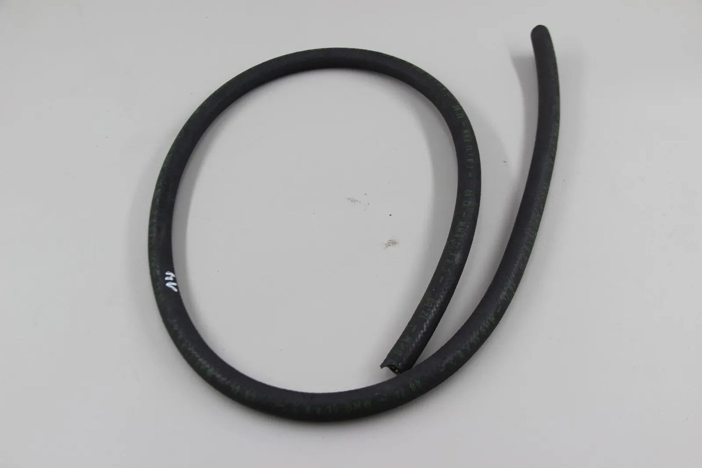 Original BMW 114 CMSP E3 E9 E30 Kraftstoffschlauch 8x13mm  16121180409