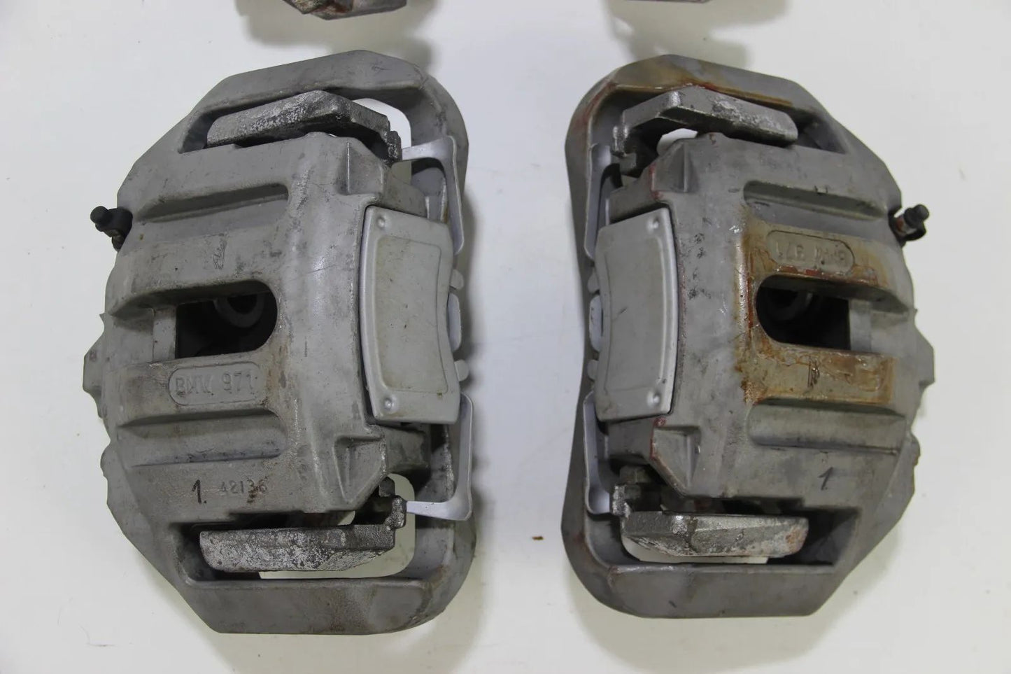 Original BMW E60 M5 S85 V10 Bremssattel Sattelhalter Vorne Hinten Links Rechts