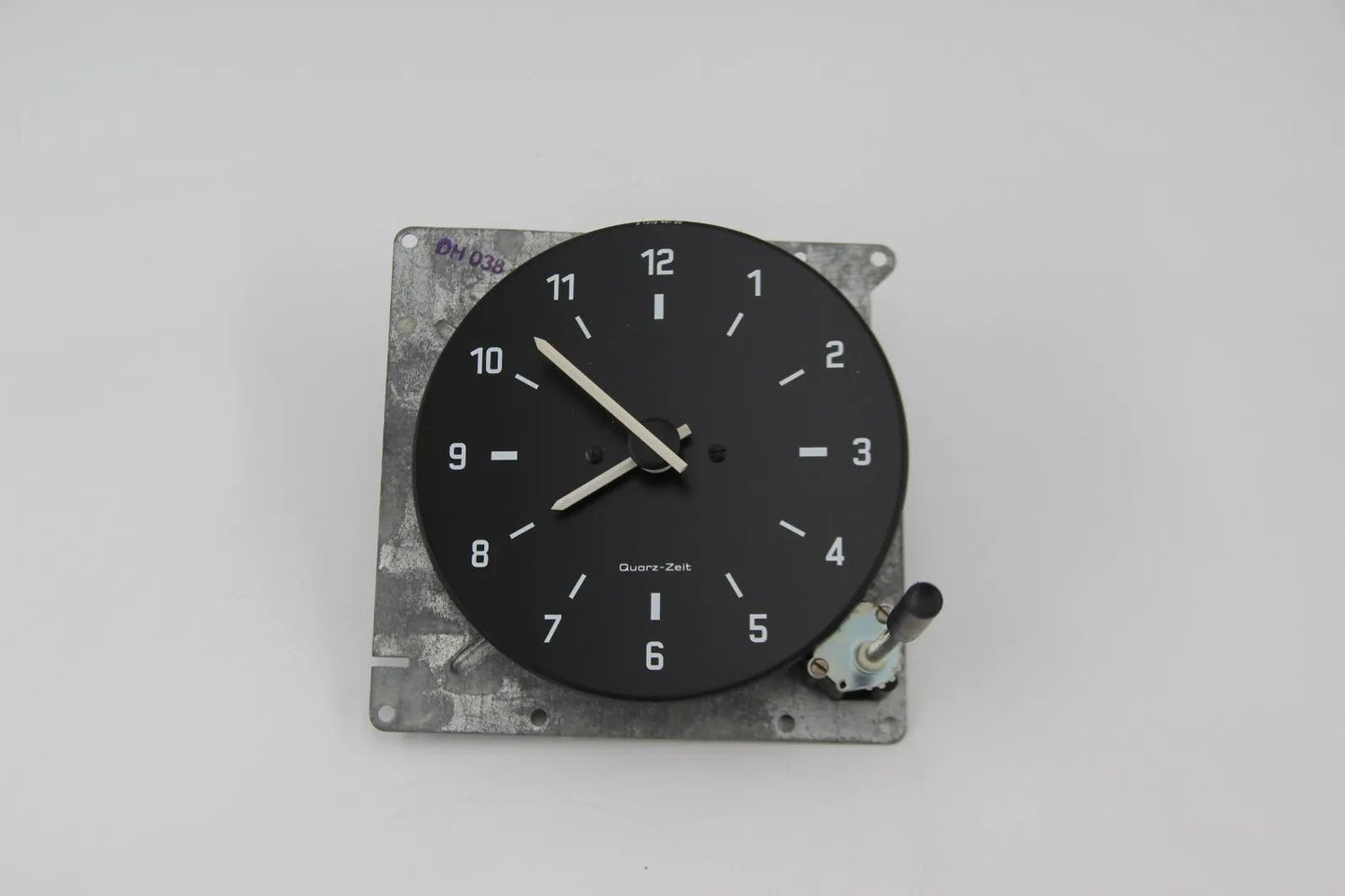 Original BMW E21 316 318 M10 Zeituhr Uhr + Abdeckung NOS 64111355756 62131359449