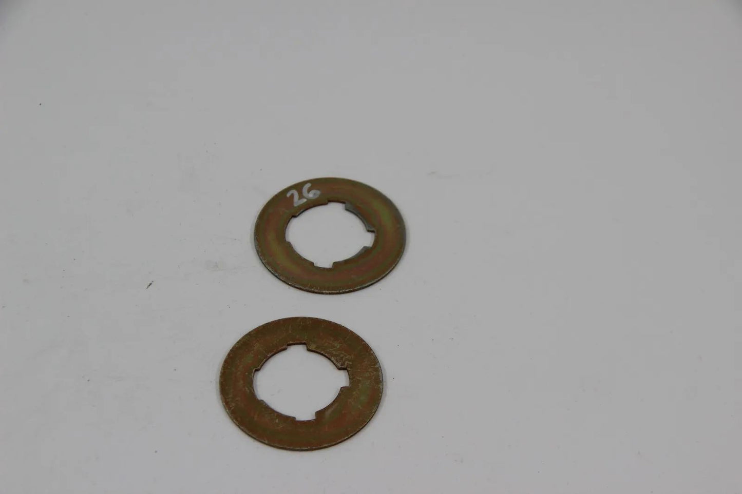 BMW E21 315-323i E12 518-535i  Unterlegscheibe 2 Stk Türgriff vorne  51211851246