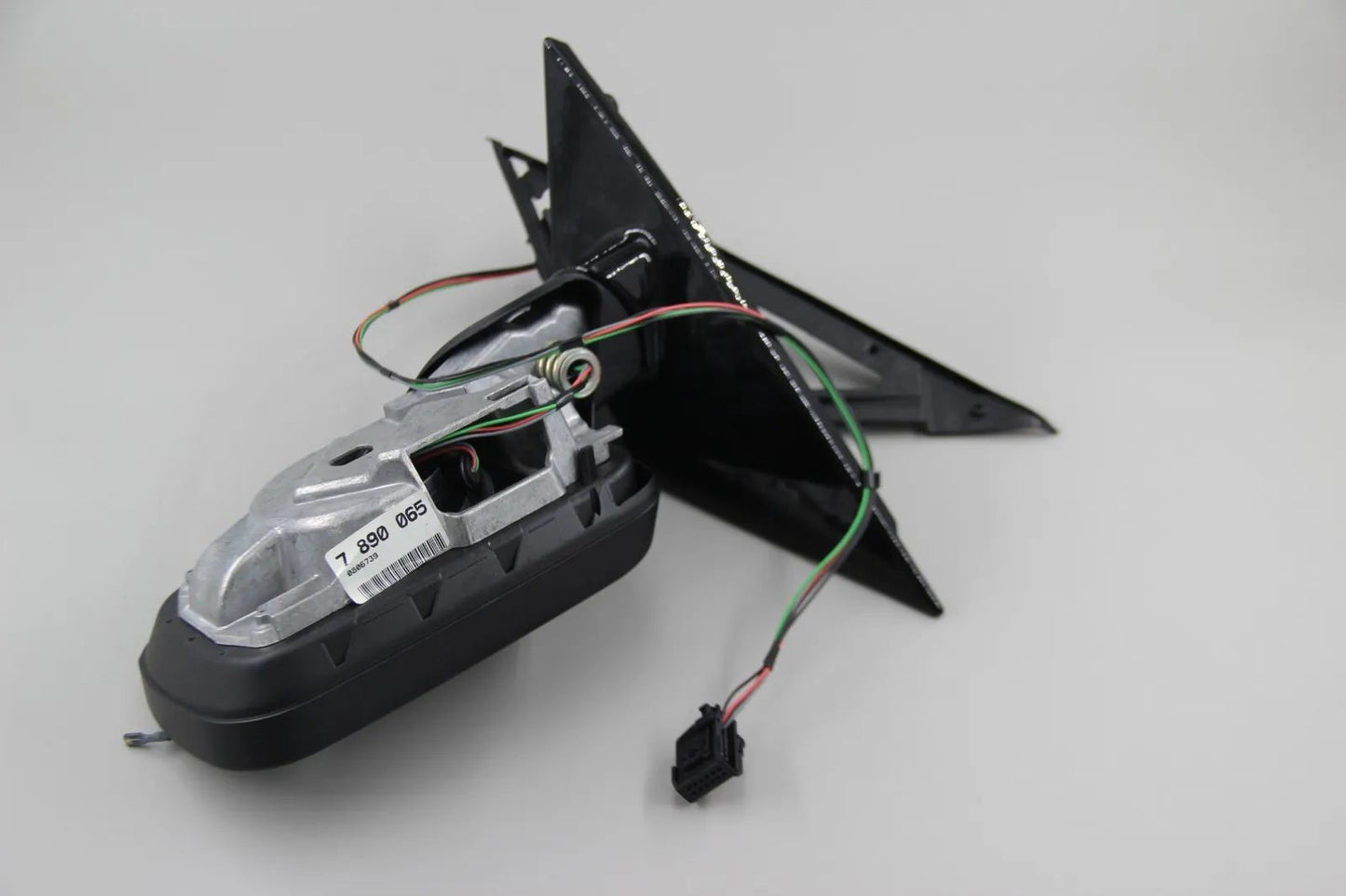 Original BMW  E39 Limo/Touring Aussenspiegel ohne Glas beheizt links 51167890065