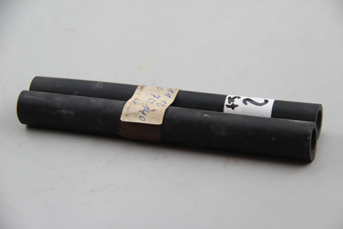 Original BMW E10 NK 2x Entlüftungsschlauch 165MM ohne Loch 11120723140