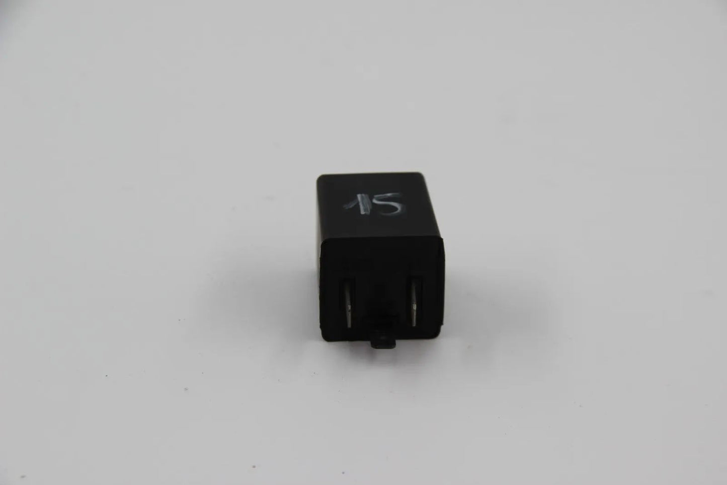 Original BMW E24 E28 E30  Relais Geber Warnblinkgeber Relay 61311367001