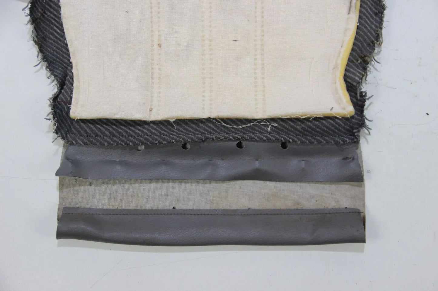 Original BMW E30 316i-325i M3 3er Sportsitz bezug Sitzbahn mitte unten Grau