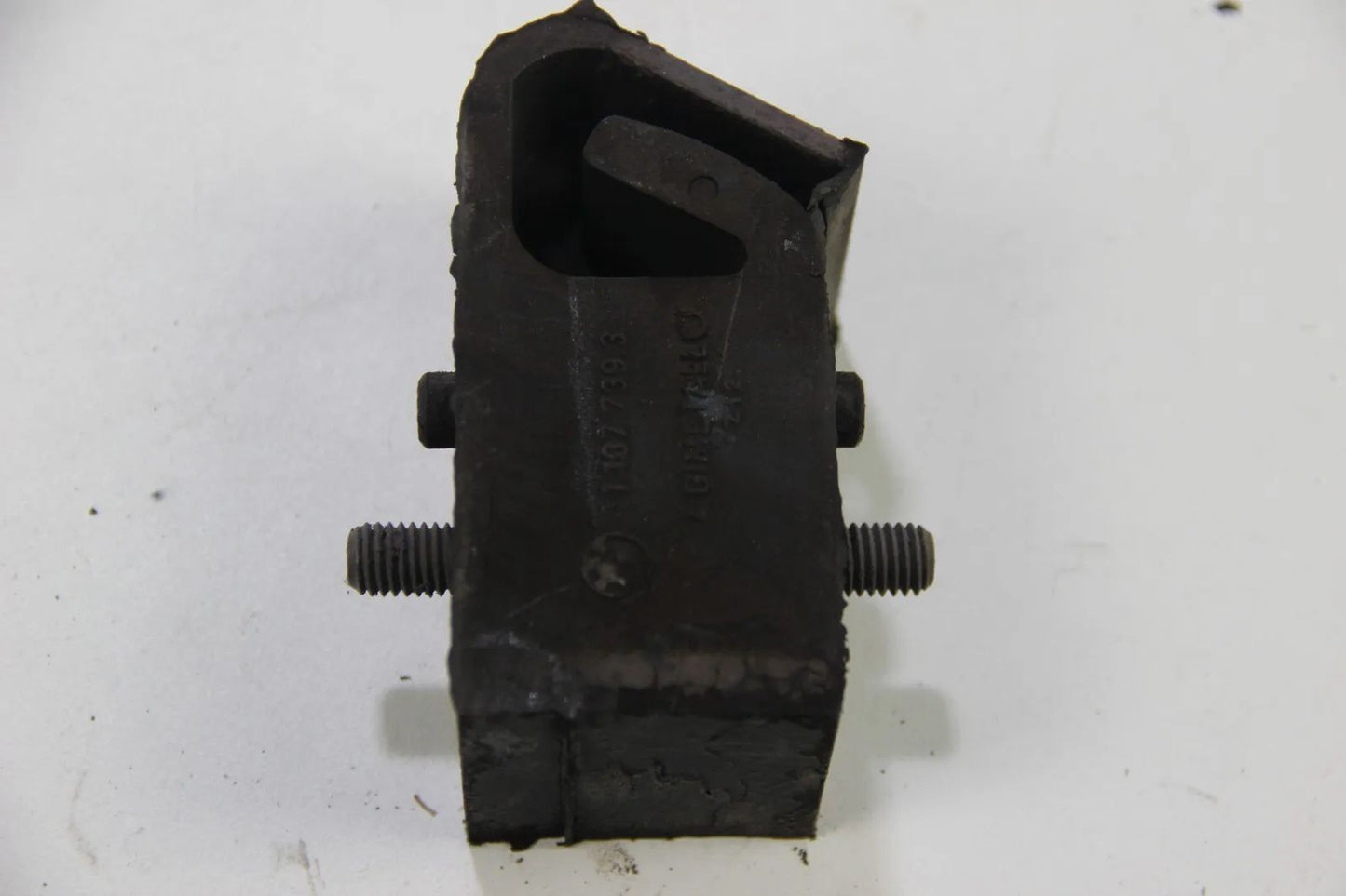 NEU Original BMW E10 Motorlager Silentblock 1,6 N 11077393 Lager