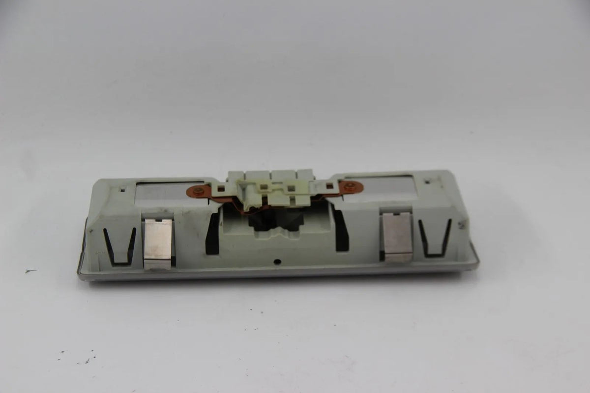 BMW E36 Coupe Limousine Touring Innenleuchte Hellgrau NOS Lamp 63318362141 Neu