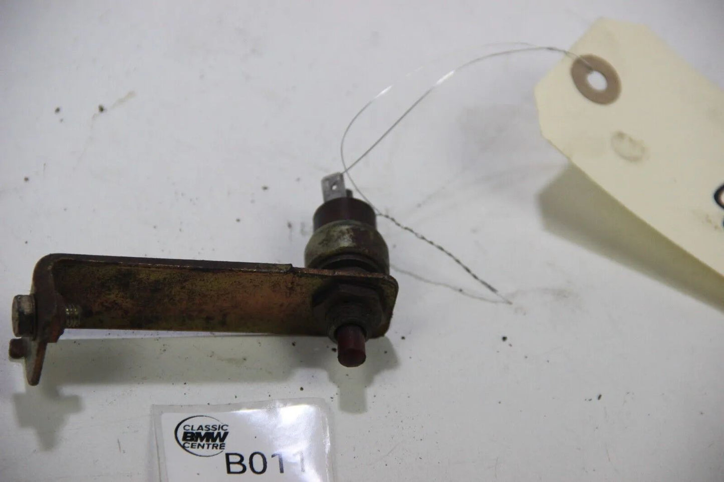 Original BMW E30 Schalter Kupplung Tempomat Kupplungsschalter 1362809 1370487 OE