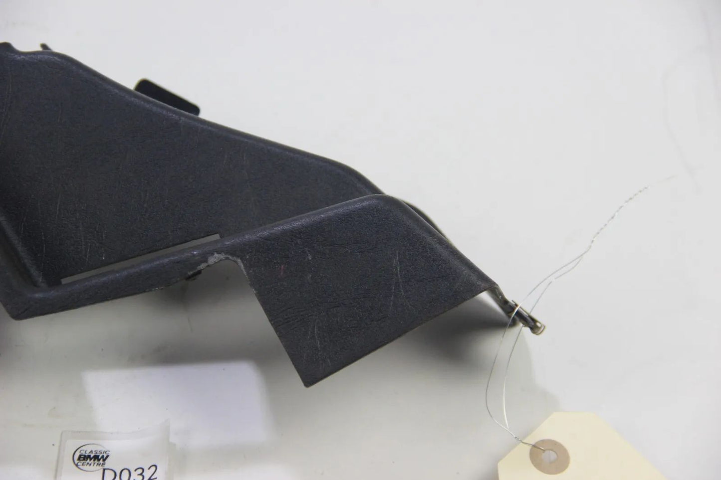 Original BMW E30 M3 Handschuhfach Abdeckung seitlich links Glovebox Trim left