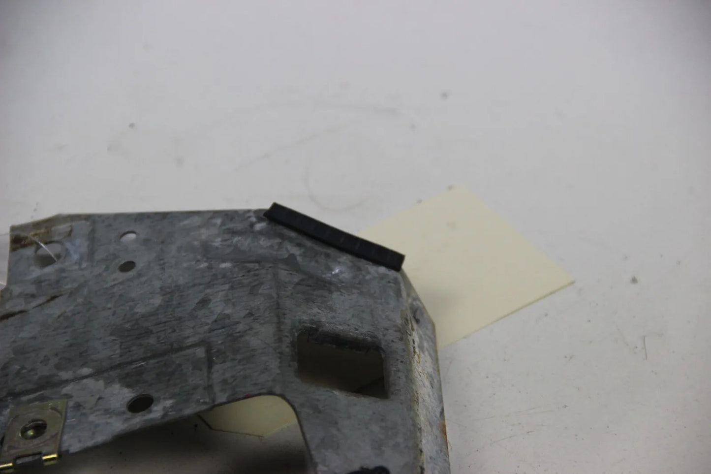 Original BMW E30 Steuergerät Motorsteuergerät Halterung silber 316i 318i 320i 32