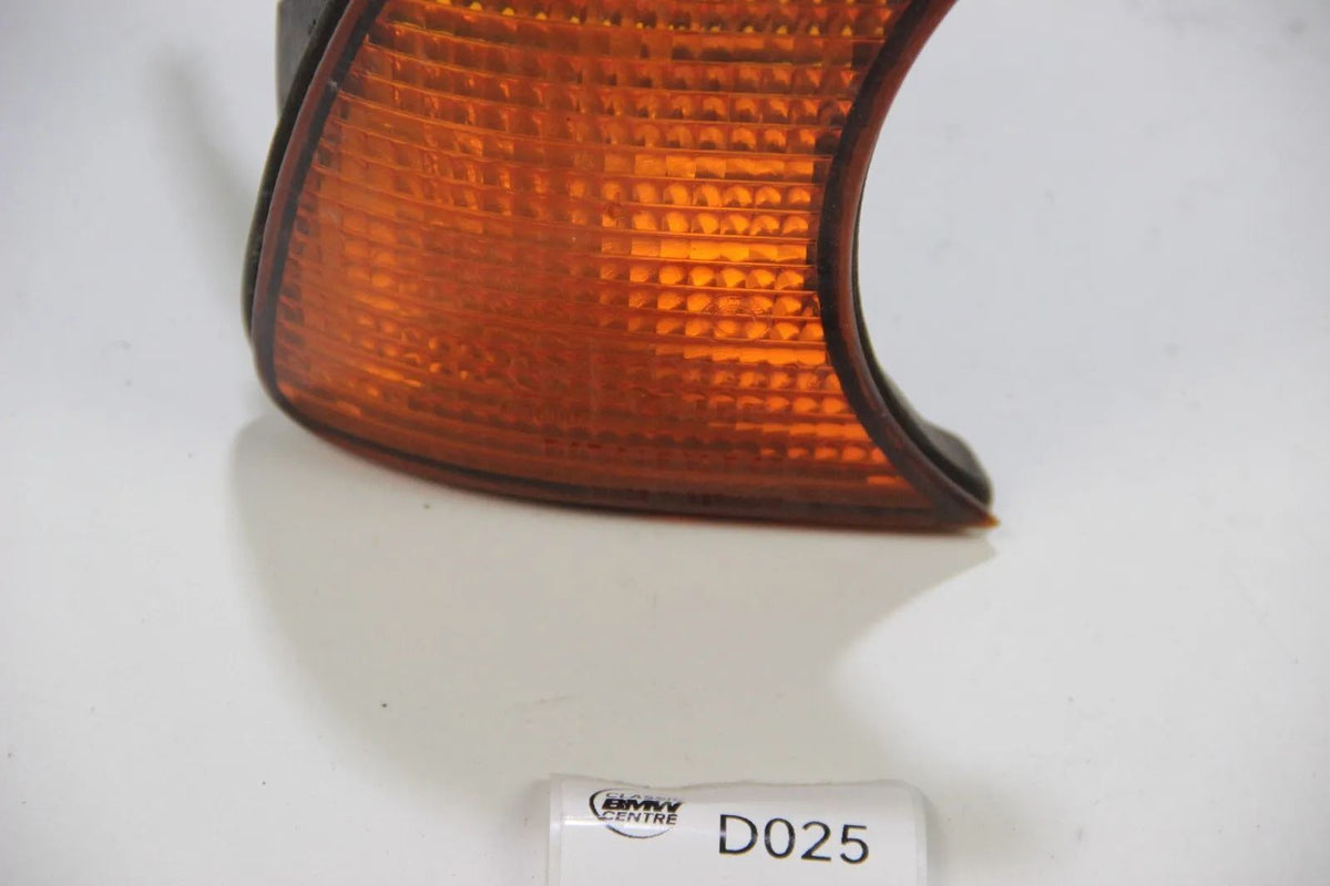 Original BMW E34 Blinker rechts 1384034 Indicator Turn Signal 5er 518-540i M5