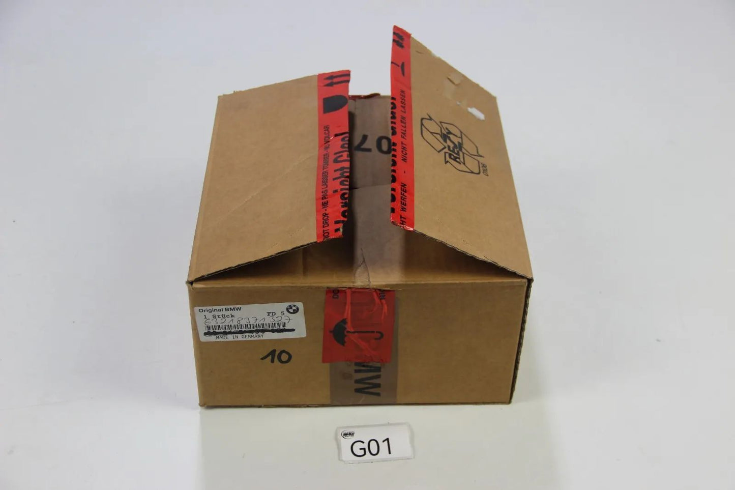 NEU Original BMW E39 Rücklicht links 63218371327 5er Heckleuchte left