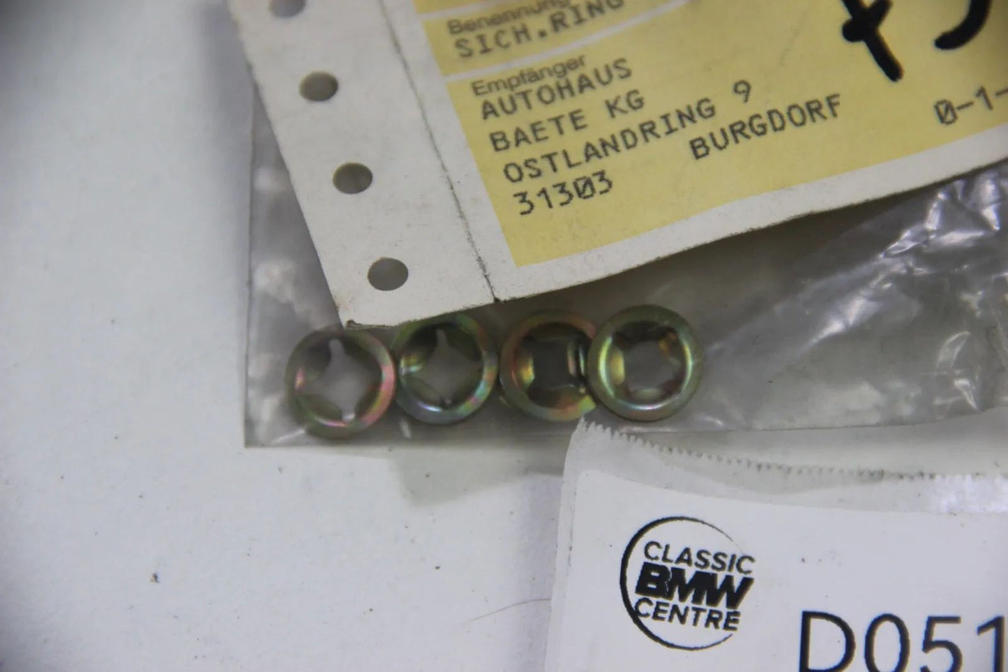 NEU Original BMW E36 E34 E60 Sicherungsring 4x 72161858017 Safetyring 3er 5er