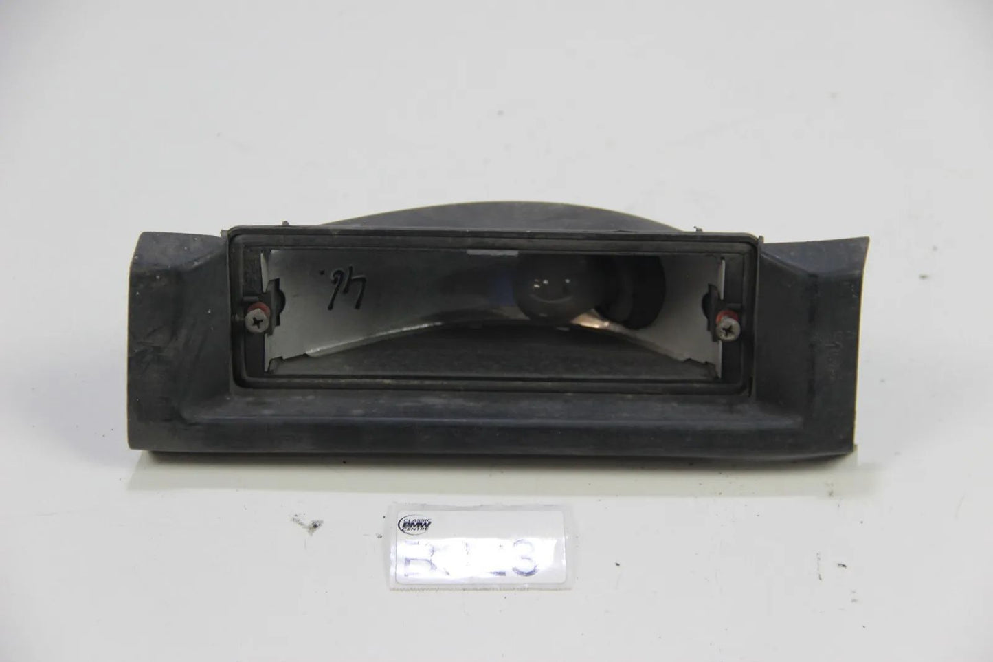 Original BMW E30 VFL 316i-325i Blinker Halterung ohne Scheibe Rechts  1370396