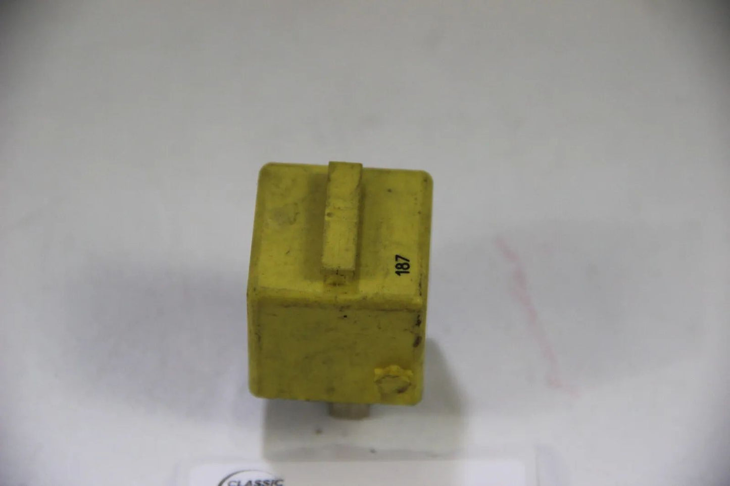 Original BMW E36 E46 E34 E32 E31 Relais Relay zinkgelb Relais Gelb  61361389105