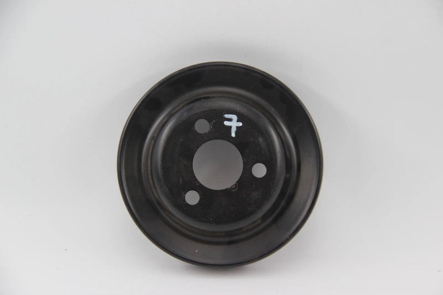 Original BMW E30  Riemenscheibe Hydrolenkung-Flügelpumpe NOS 32421730097