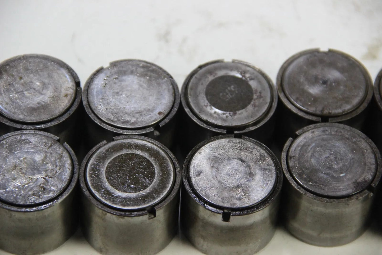 Original BMW E30 M3 S14 3er 16x Tassenstößel Satz mit Shims 11341308158