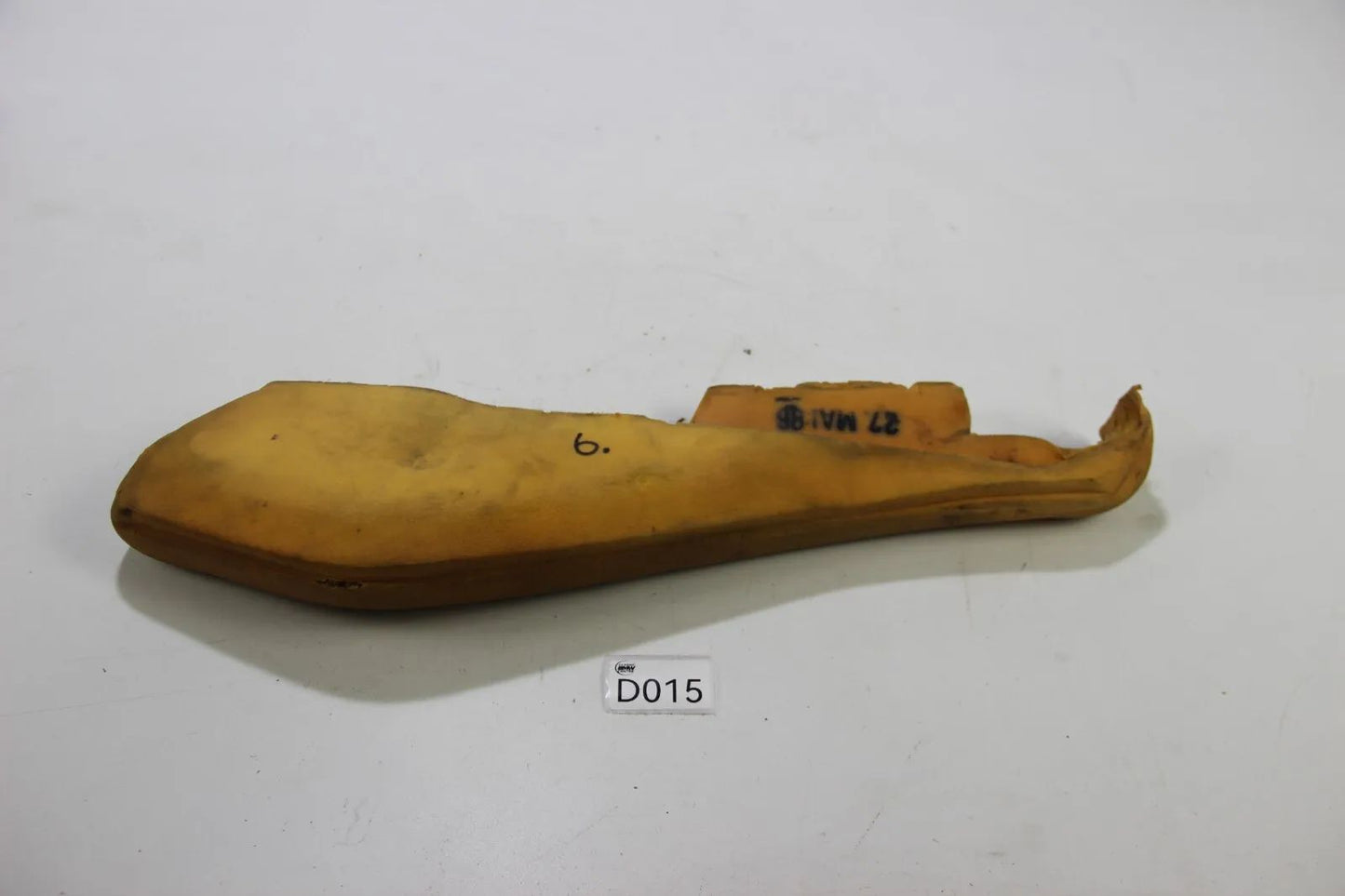 Original BMW E30 316i-325i M3 Sportsitz Schaumstoff Unten rechts Polsterung