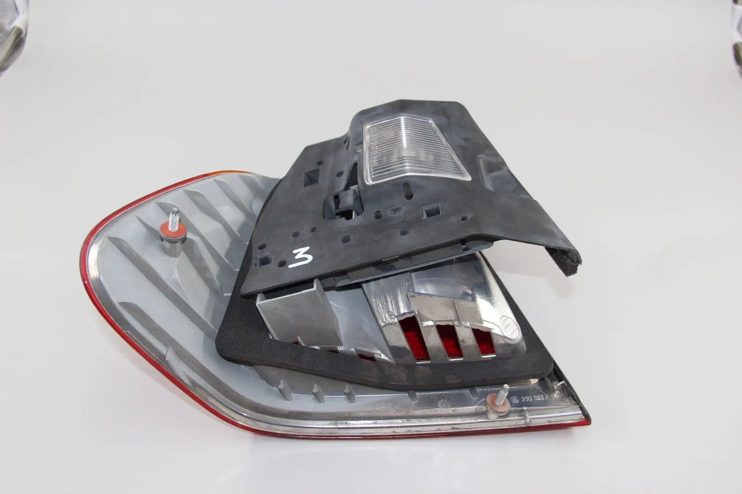 Original BMW E46 Coupe/ Limousine Rückleuchte Heckleuchte rechts  63 218 383 100