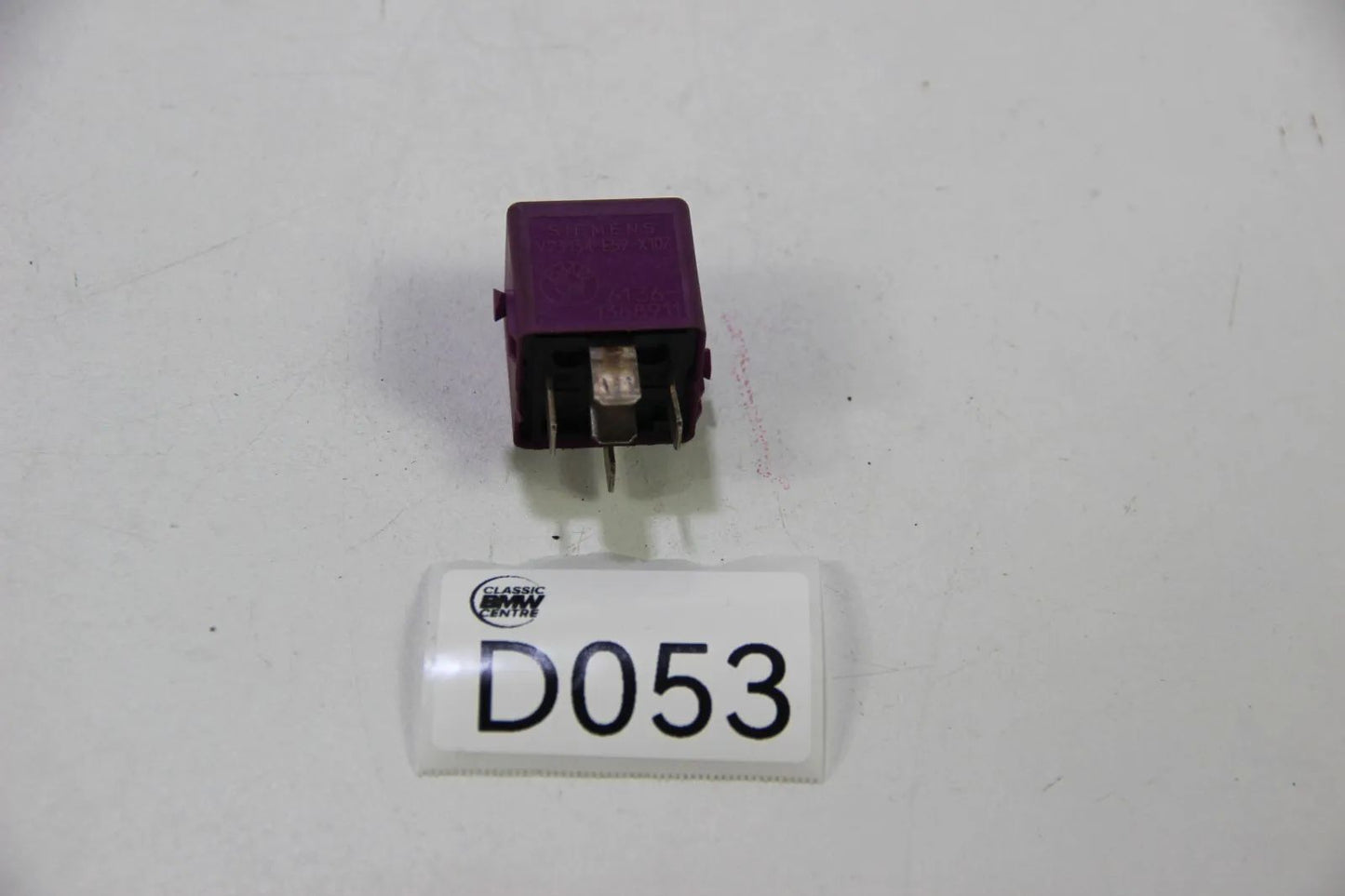 BMW 114 CMSP E3 E21 E30 E12 E24 Relais Wechsler signalviolett  61361388911