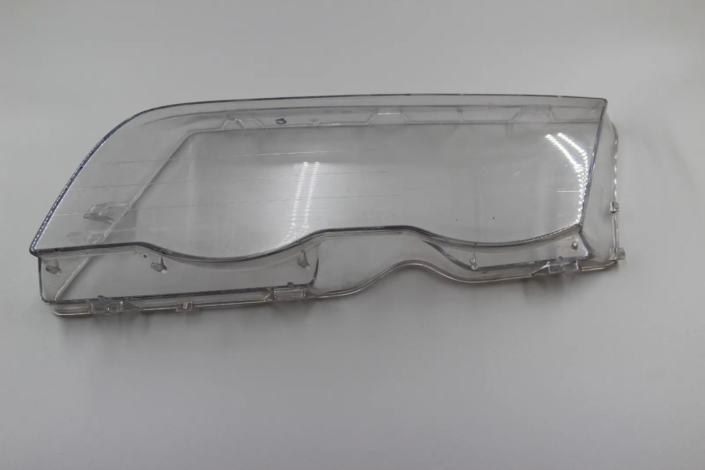 Original BMW E46 Limo/Touring  Lichtscheibe Hauptscheinwerfer li BOSCH 1 305 621