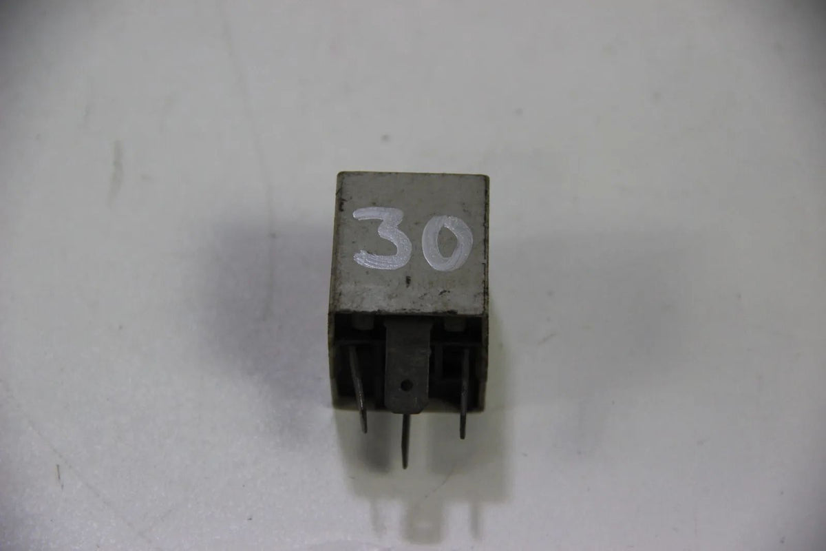 Original BMW Arbeitsrelais Relay Arbeitsstrom 12V  Oldtimer 1360877