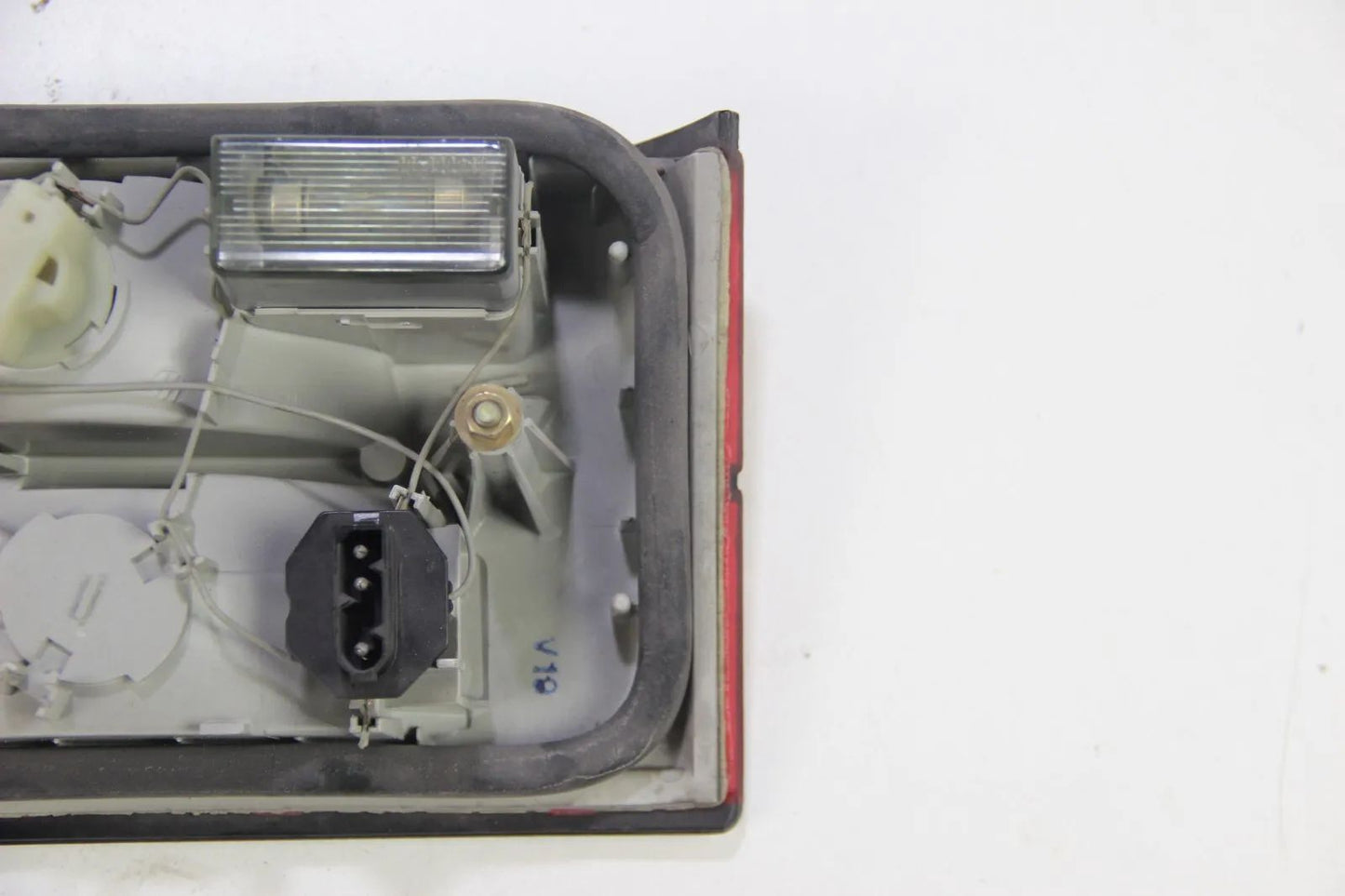 Original BMW  E34 5er Rückleuchte innen rechts  1379398 518i 520i 525i 530i M5