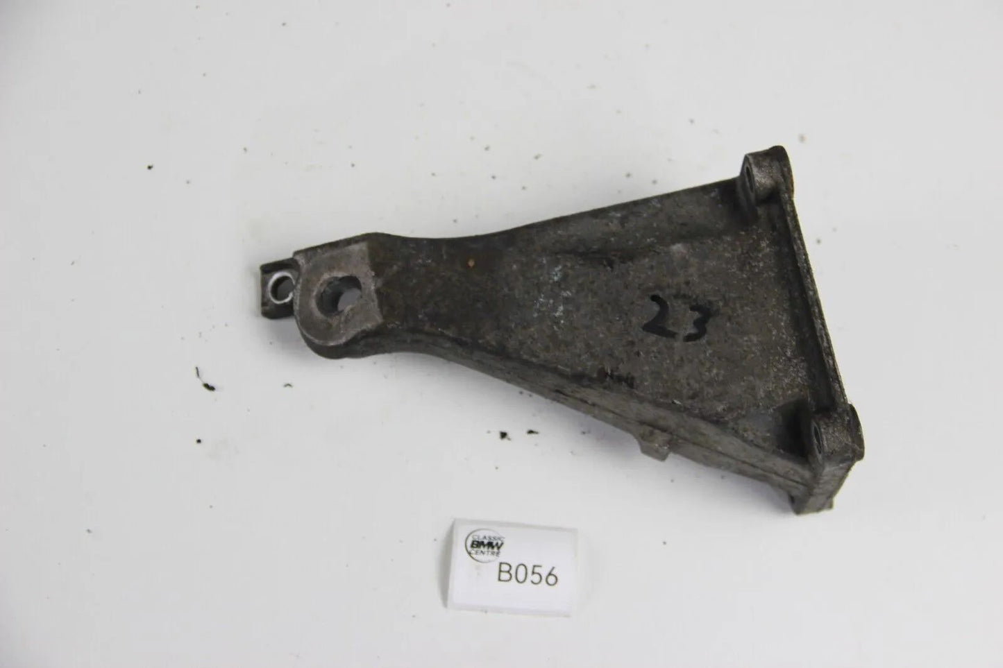 Original BMW E34 5er Motorhalter Tragebügel 1135948 Bracket Mount OEM