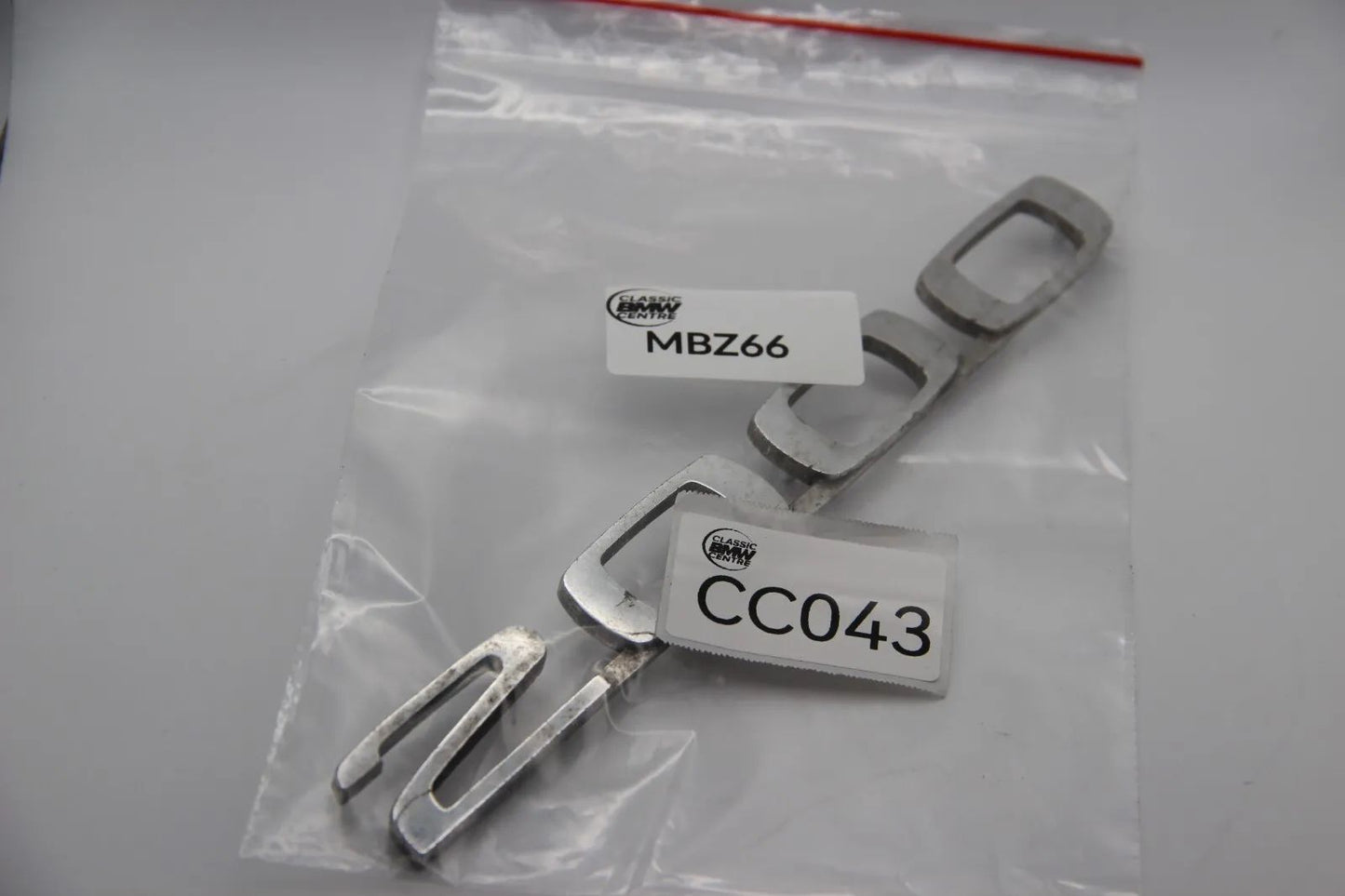 Original BMW Neue Klasse 2000 Modellbezeichnung Emblem Badge Schriftzug