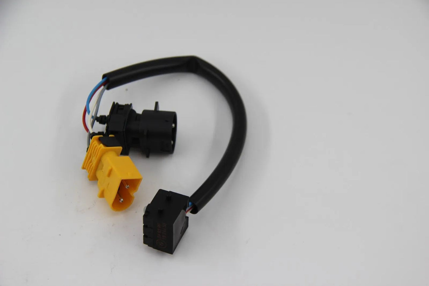 Original BMW E34 M5 /3.6/3.8 E32 750iLS Mikroschalter rechts 61311390886