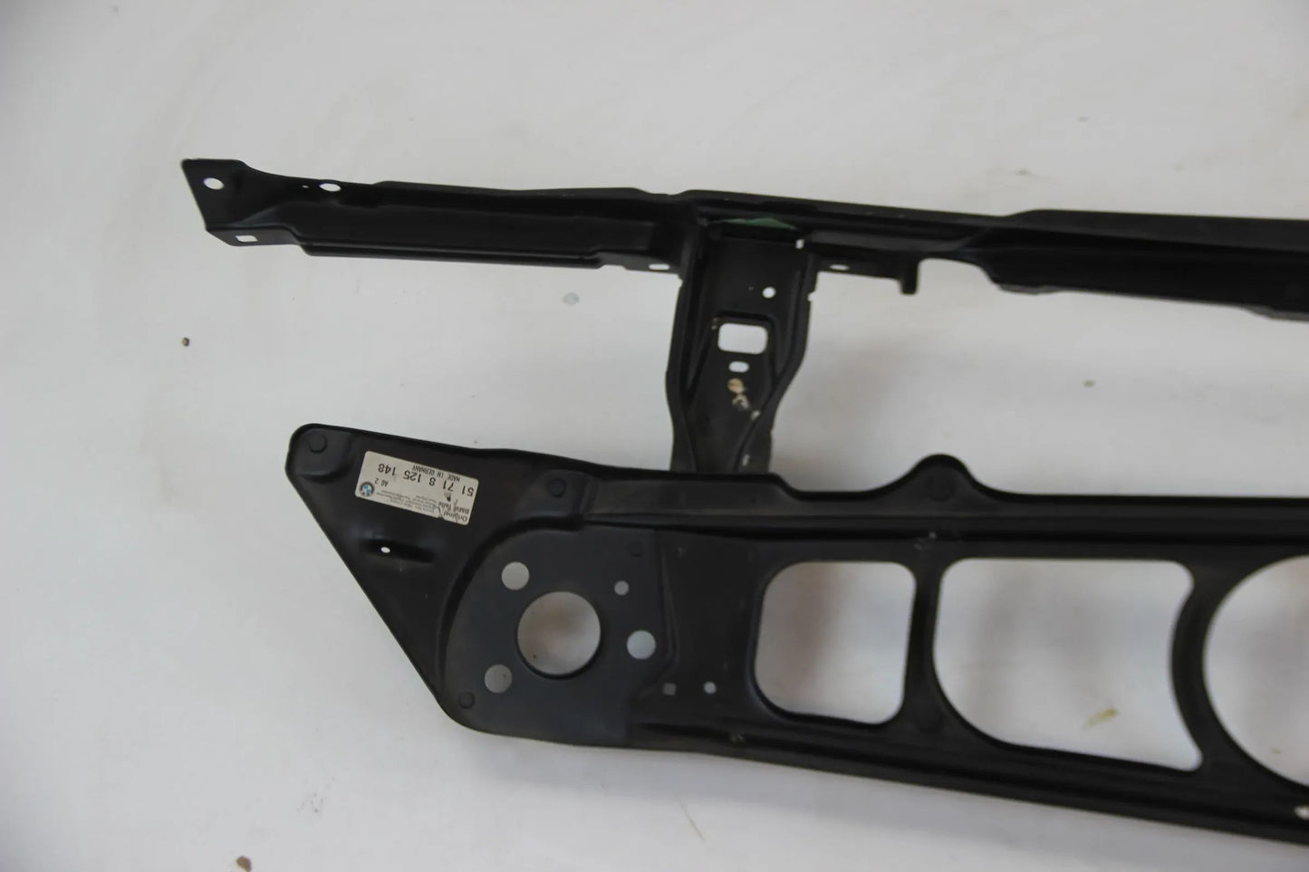 Original BMW E38 750iLS L7 L7 M73N Vorderwand mit Querträger 51718125148