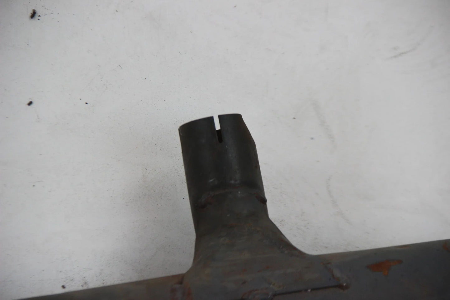 Original BMW Neue Klasse 1800 Endschalldämpfer NOS Auspuff 18121103806