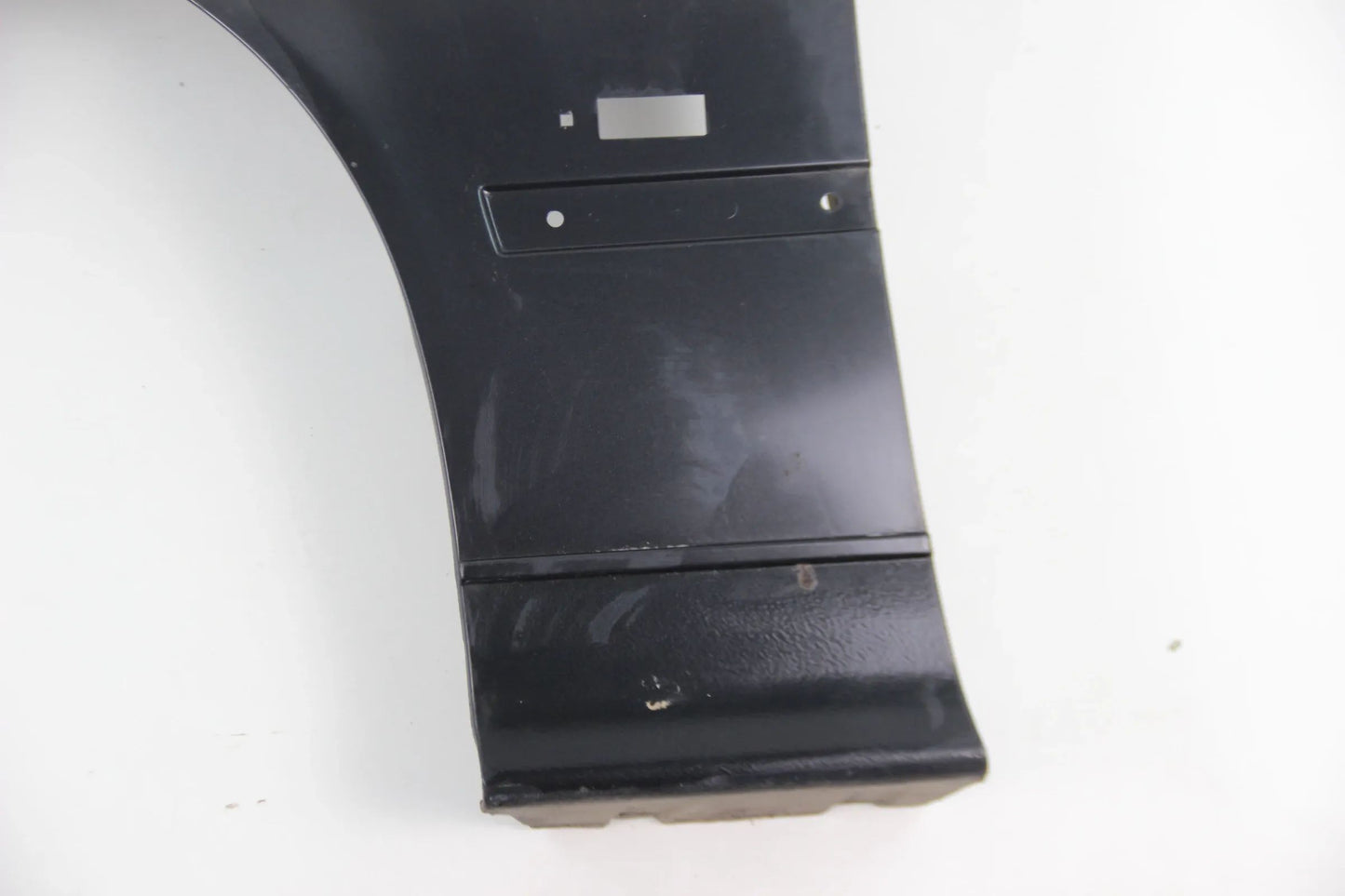 Original BMW E36 Limousine Kotflügel Seitenwand vorn links  41351977873