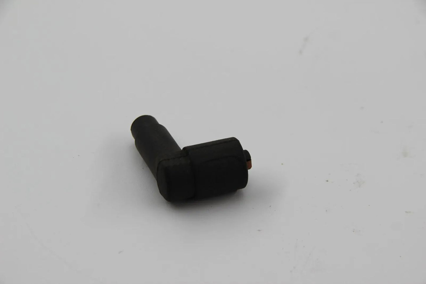 Orig BMW E10 E3 E9 E21 E12 E28 E24 E23 Entstörstecker 1000-OHM NOS 12121289841