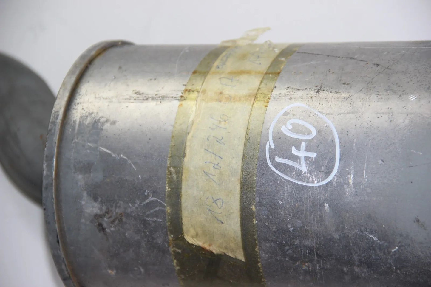 Original BMW NEU  1812246047 Auspuff Exhaust Schalldämpfer Silencer