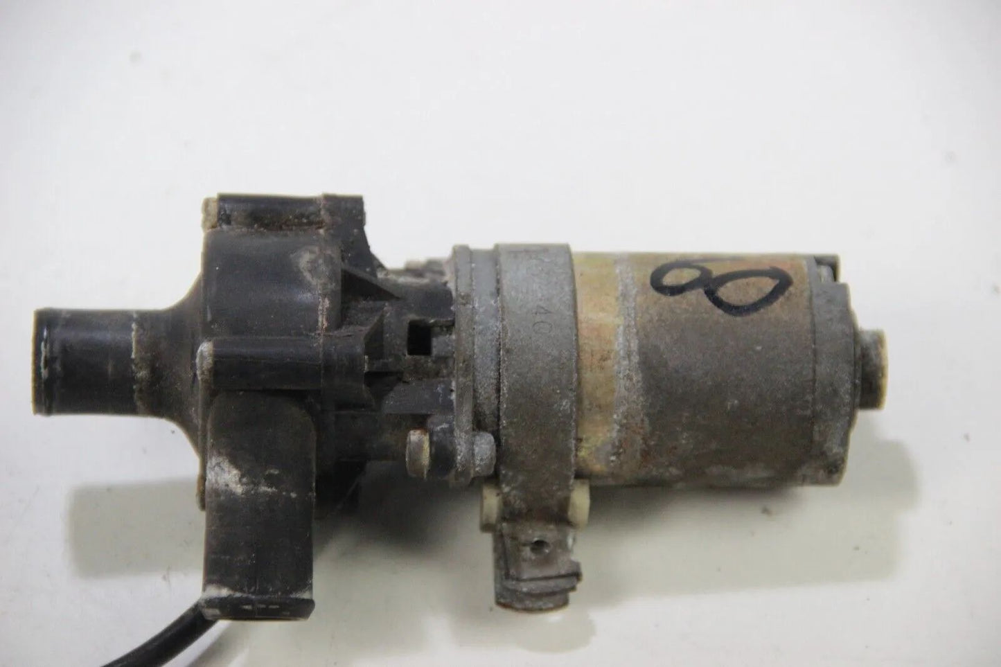 Original BMW Wasserumwälzpumpe Standheizung Bosch 0392020012 1370013