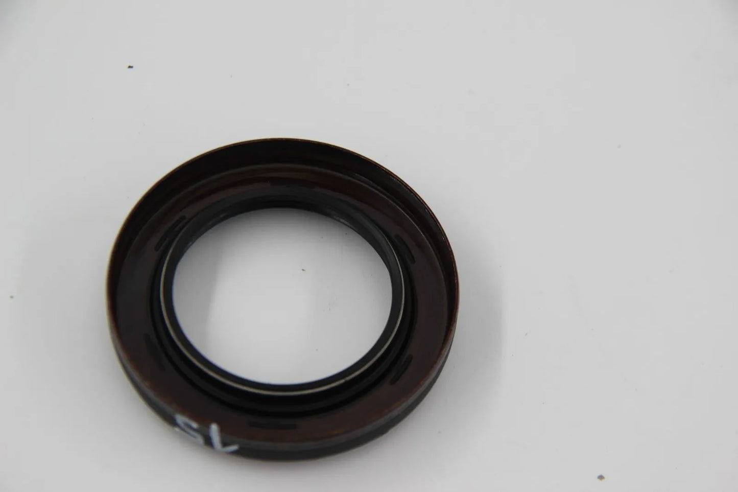 Original BMW E24 635CSi M635CSi E23 Wellendichtring 76X50X10 33101214071