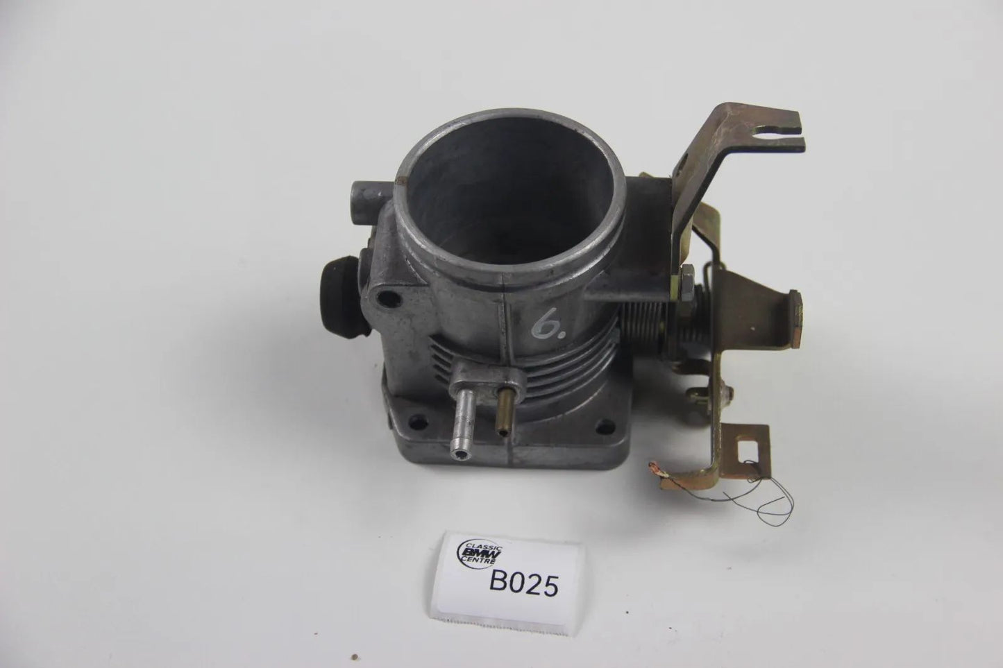 Original BMW E28 M30 Drosselklappe Drosselklappenstutzen 1274985 Throttlebody