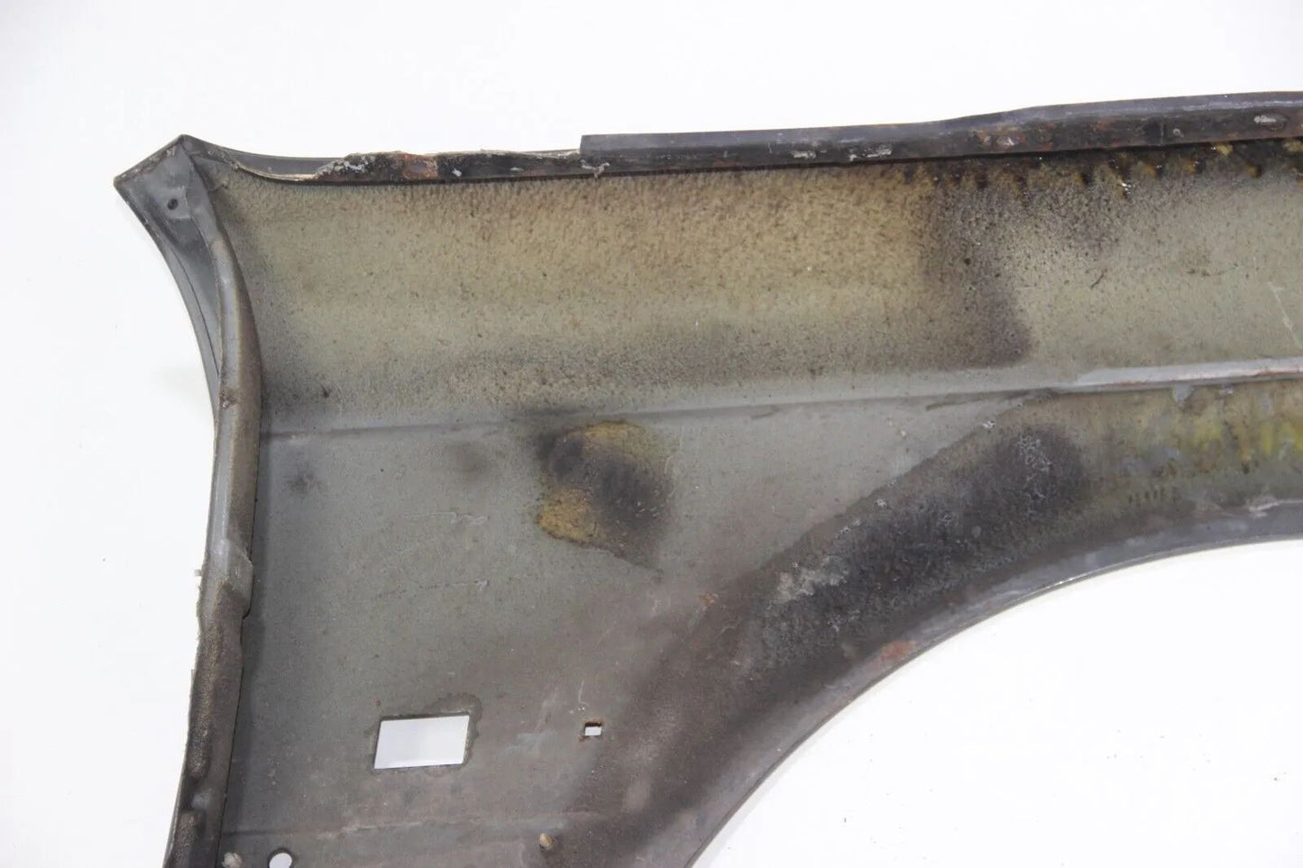Original BMW E30 Touring Kotflügel links Seitenwand vorne Fender Wing 3er