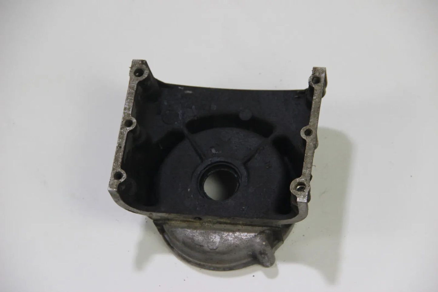 Original BMW E24 E28 E34 Stirndeckel Abschlussdeckel Zahnriemenabdeckung 1268579